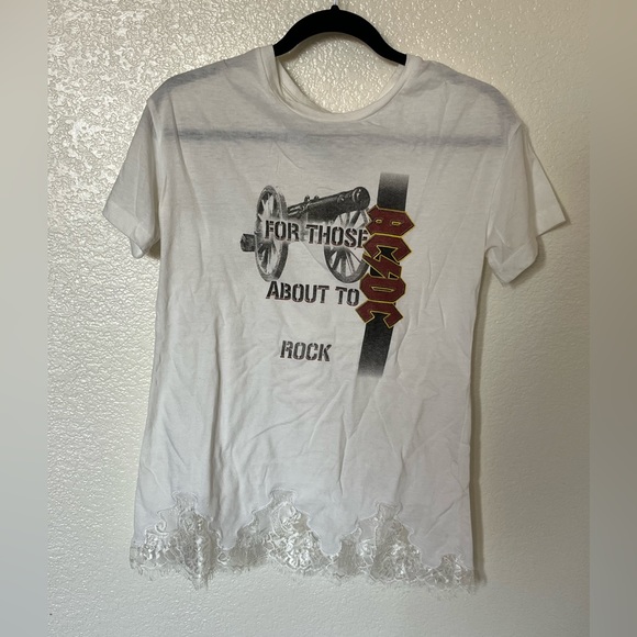 Tops | Acdc White Tshirt Hot Topic Band Tee | Poshmark